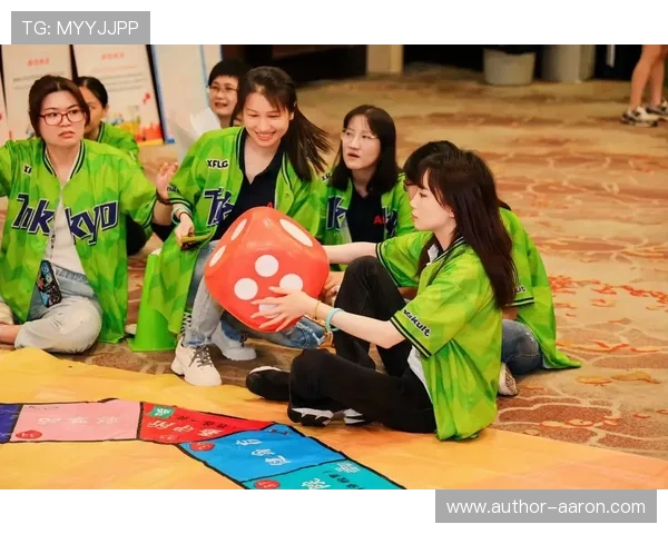 皇冠真人直营特色玩法丰富多样，真人直播互动带来沉浸式娱乐新体验